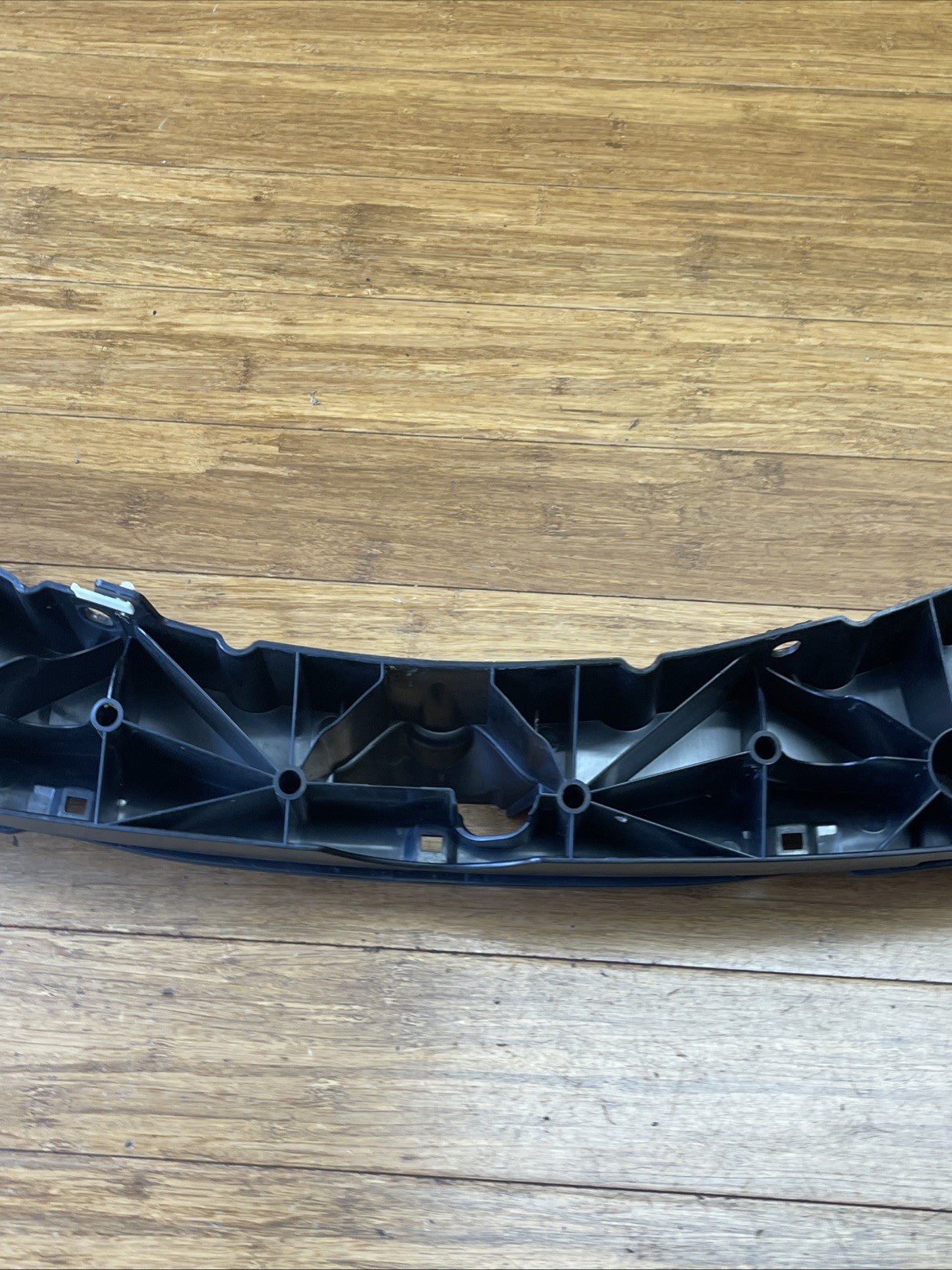 BMW i8 2014-2020 Rear Bumper bracket