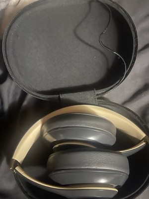 Beats Studio 3 Bluetooth On Ear Wireless Headphones - Shadow Gray READ 