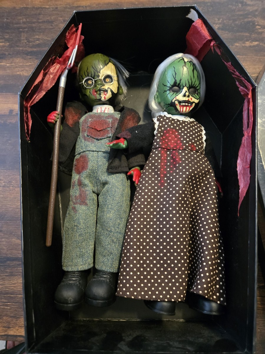 2 AMERICAN GOTHIC 10 INCH FIGURE DOLLS LIVING DEAD DOLLS MEZCO