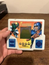  Vintage Football Tiger 1997 Electronic LCD Handheld Classic Game-Tested