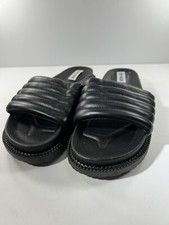 Steve Madden Black Platform Slide Size 8 SKU 4475
