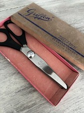 Vintage 1950  s Griffon Tru-Pink Pinking Shears U.S.A. In Original Box  46 