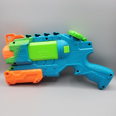 Super Soaker Infector Water Gun Blue Squirt Gun Green Zombie