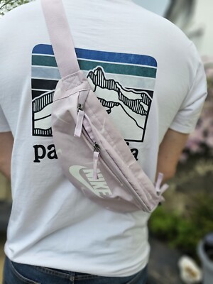 Nike Unisex Bum Bag/Cross Body/Shoulder Bag Fanny Pack Rave - Main Image