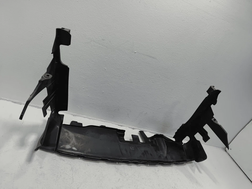 2019-2022 HONDA PILOT FRONT BUMPER INNER AIR GUIDE COVER BAFFLE ASSEMBY OEM - Image 2 of 4