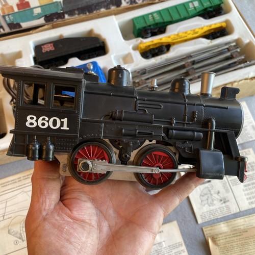 Lionel 6-1661 Rock Island Line Train Set Boxed 1976 Big O27 Size - Picture 9 of 24