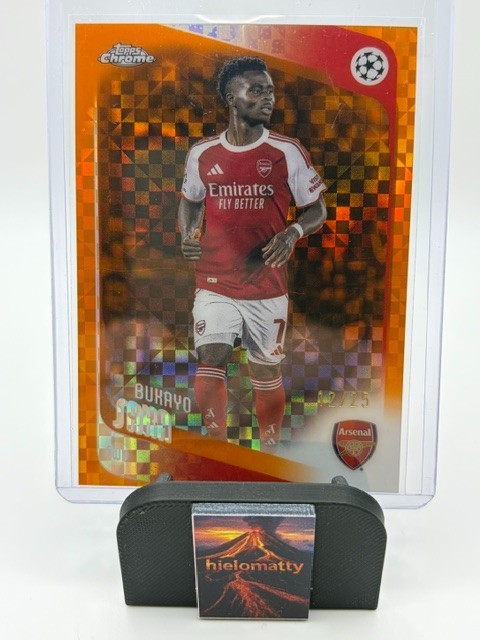 2025-26 Topps Chrome UEFA CC Bukayo Saka Orange Geometric Refractor #/25 Arsenal view 1