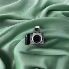 Canon 300D Digital SLR Camera(Body Only)