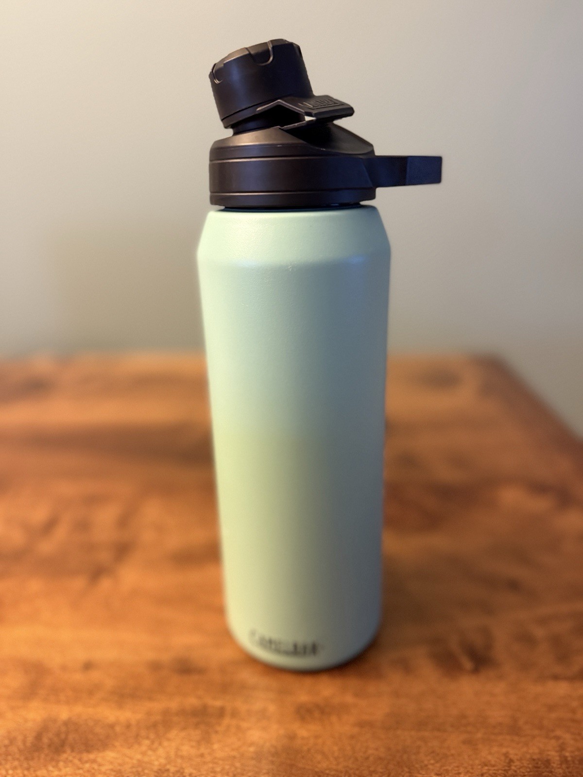 Camelback 1L Chute Bottle In Mint Green With Magnetic Quick 