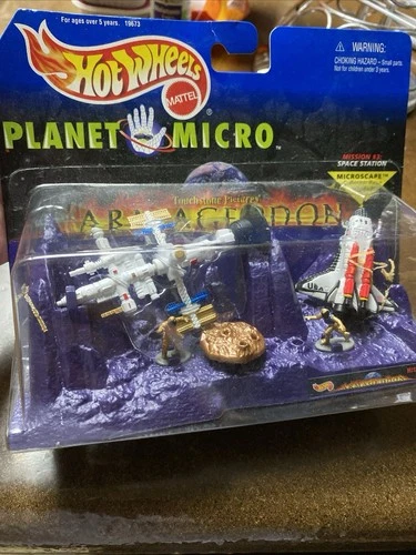 Vintage sealed Hot Wheels Planet Micro Armageddon Mission 3 Space Station