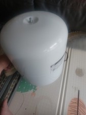 Zilmet – Ultra Pro 19 Litre Potable Expansion Vessel – 22mm Connection – C/W