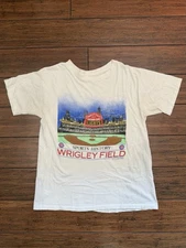 1988 Chicago Cubs Vintage Wrigley Field First Night Lights Men's Medium T Shirt