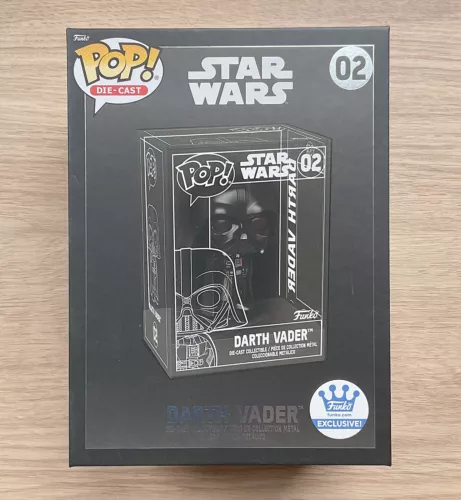 Funko Pop Die Cast Star Wars Darth Vader CHASE #02 + Free Protector