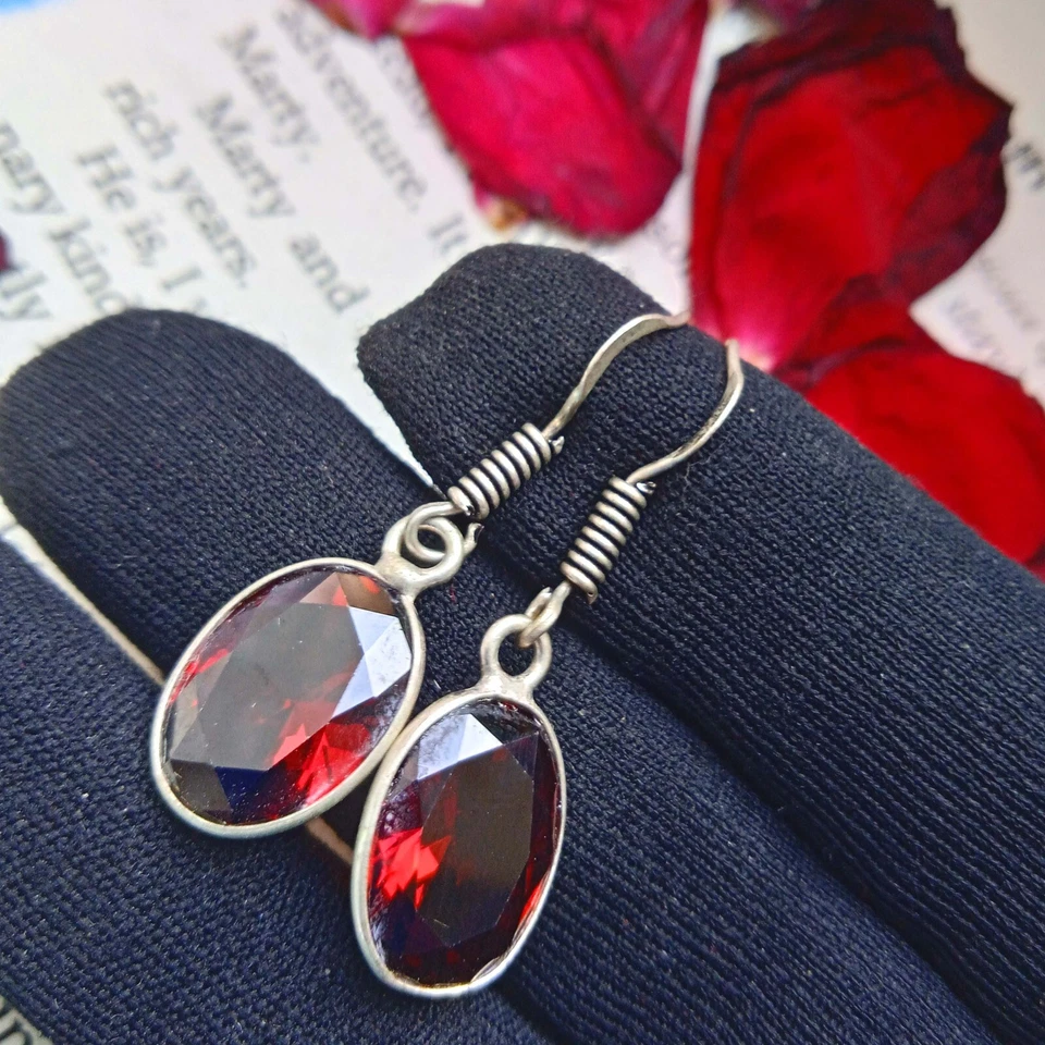 1 par de pendientes de gancho de regalo de vidrio topacio facetado rojo enchapado en plata de ley 925 ~ Foto 2 de 2