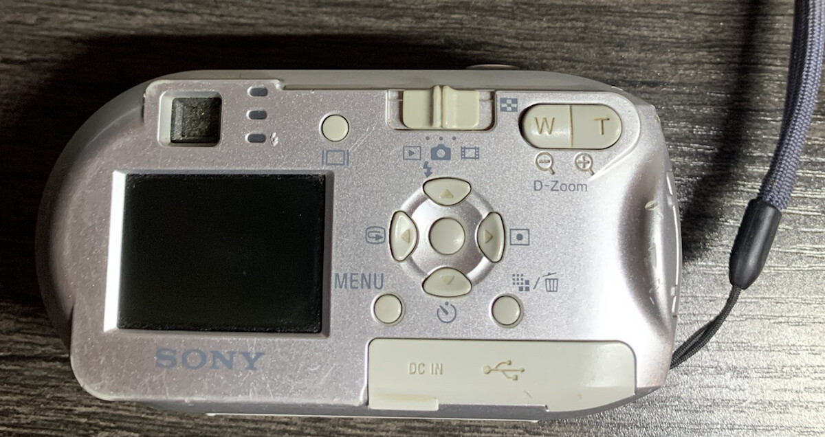 Sony Cyber-shot DSC-P41 4.1 MP Digital Camera MPEG Movie VX Silver