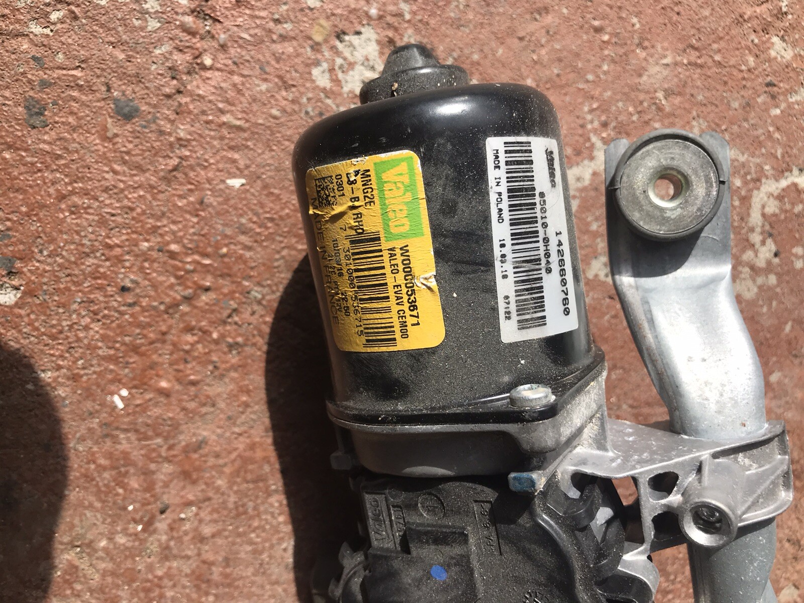 Toyota AYGO Mk2 2020 Front Wiper Motor and Linkage W000053671 for 