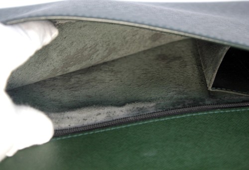 Auth LOUIS VUITTON Pochette Clutch Green Taiga Leather Bag Secondary Bag France - Picture 18 of 21