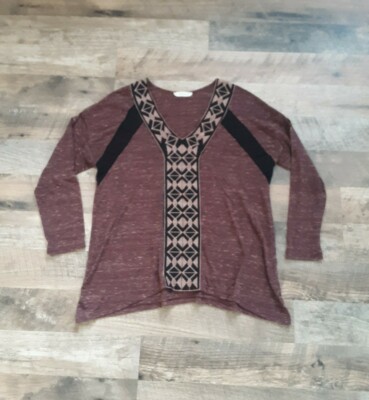 Lush Longsleeve Maroon Embroidered V Neck Top Boho