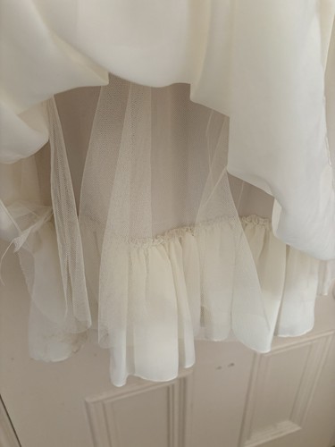 Gorgeous Ted Baker size 1 (UK8) cream sleeveless dress, fit & flare, 3D flowers - Picture 5 of 23