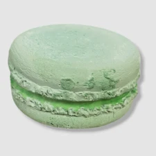 Twee 12 Pc. Handmade Sidewalk Chalk Deluxe Macaron Set - 3+