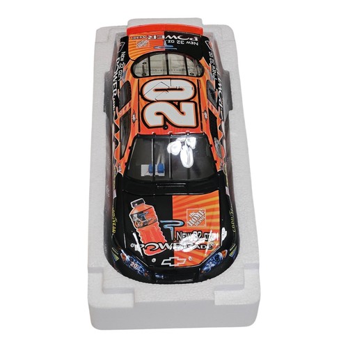 Tony Stewart #20 Home Depot / Powerade 2006 Monte Carlo SS 1:24 ACTION MA 1/896 - Bild 7 von 9