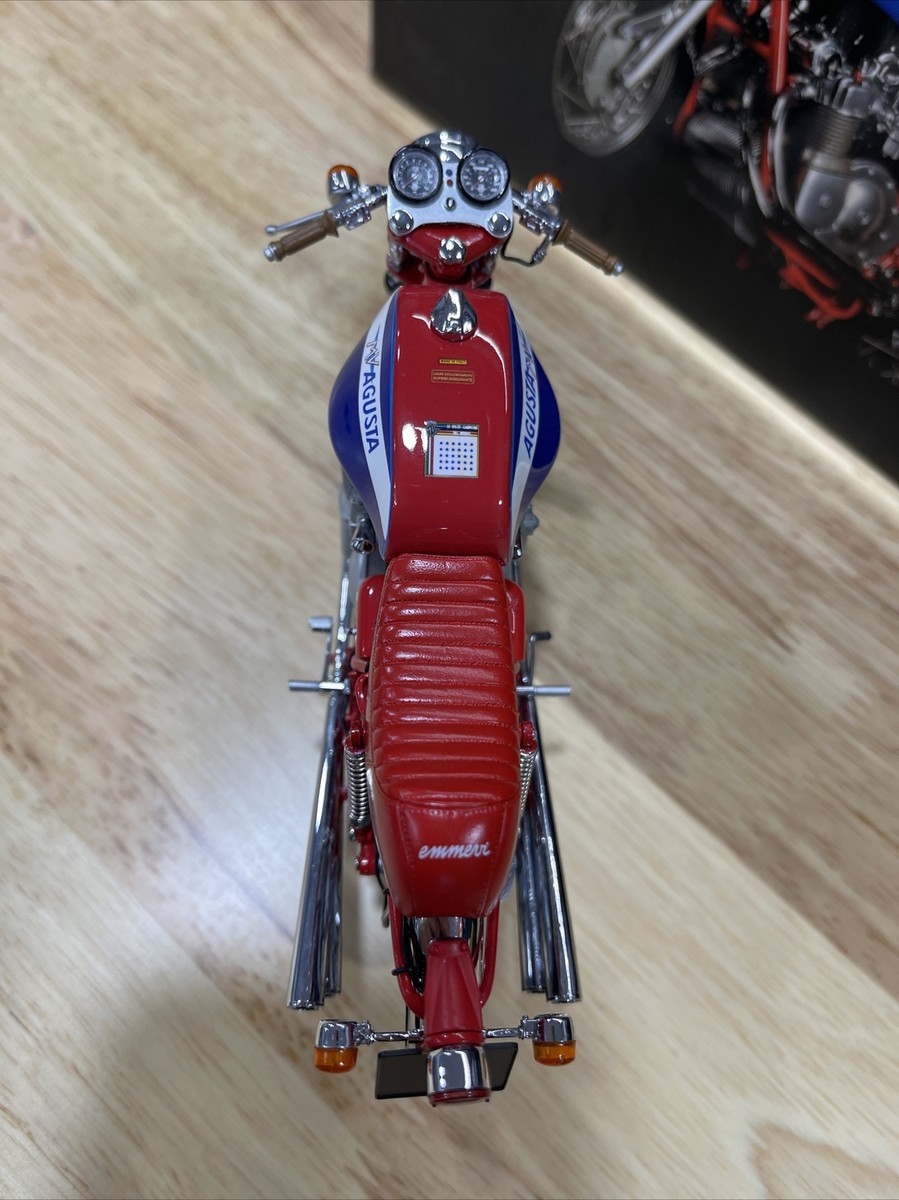 MINICHAMPS 1/12 MV Agusta 750S Classic Bike Series no.19 MINICHAMPS 1/12 MV Agusta 750S Classic Bike Series no.19