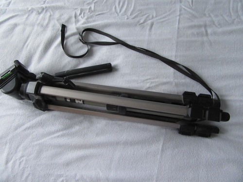 Quality Ross Camera/Video Tripod"Pan&tilt head"Spirit Level"expandable 4 Heights - Photo 5/21