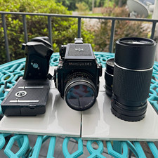 Mamiya M645 1000S Kit   45mm 80mm 210mm Lenses, Motor Drive, Film Backs