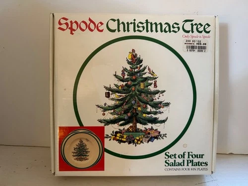 NEW IN BOX Vintage Spode CHRISTMAS TREE Set of 4 8” Salad Plates England