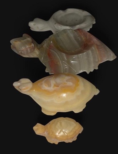 4 Vintage hand carved turtles