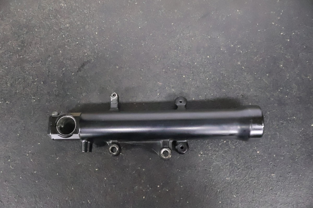 KAWASAKI 2001 ZX900 ZX9R NINJA LEFT LOWER FORK CASE TUBE LEG OUTER