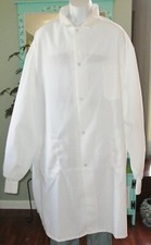Best Medical L/S Lab Coat Knit cuffs 3 Pocket 44" Length Size 7X White