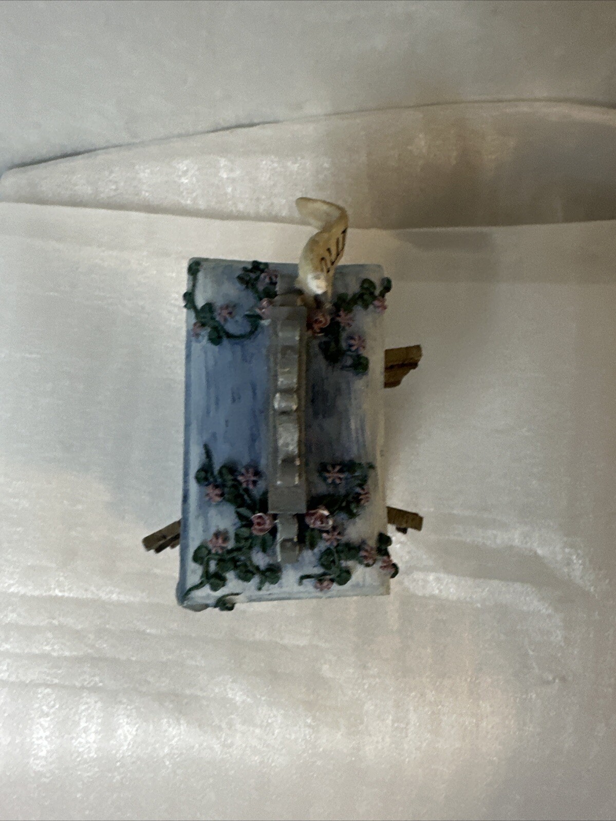 Ivy & Innocence The Hearts & Crafts Wagon Handmade Quilts 1997 #05151