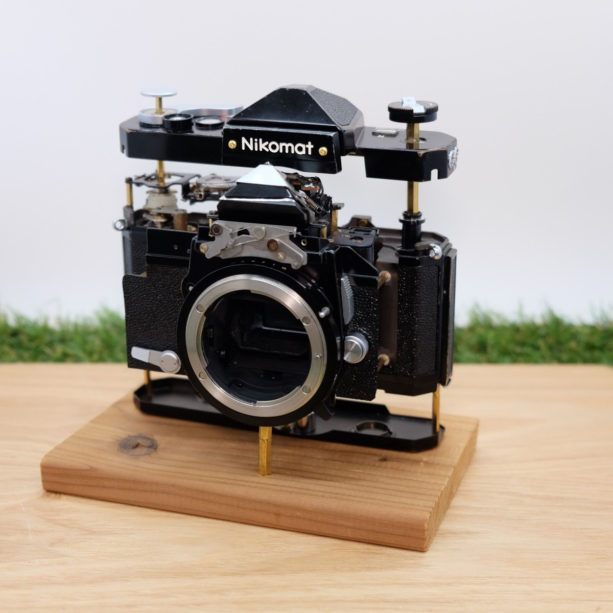 35 mmフィルムカメラ Nikomat FTN ボディーブラック Nikon Nikomat FTN 35mm SLR Film Camera Black Body Excellent