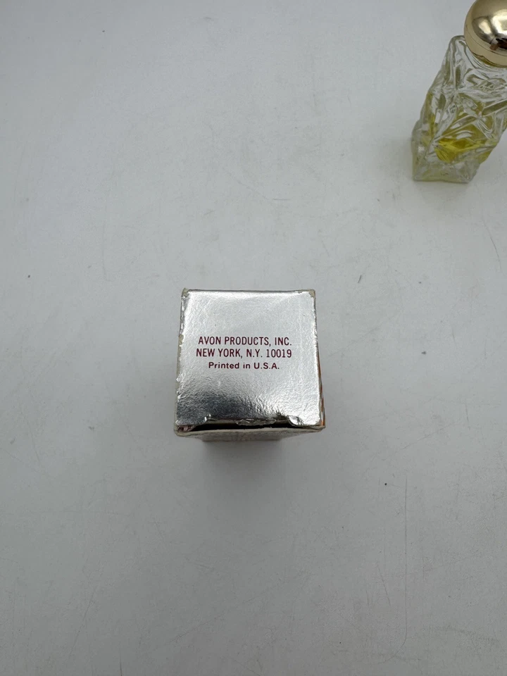 复古雅芳香氛面 * 天堂鸟古龙水 * 0.5 液量盎司 * 40% 满量 — 第 3/4 张图片