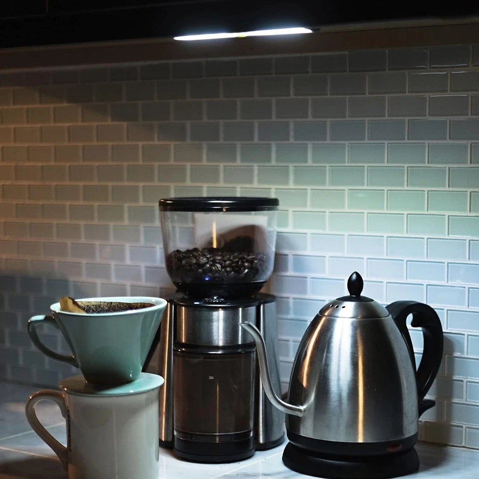 LED Wireless Light Bar 200 Lumen Magnetic/Keyhole & 3M Hook & Loop Mount 12 Pack - Image 4 of 4