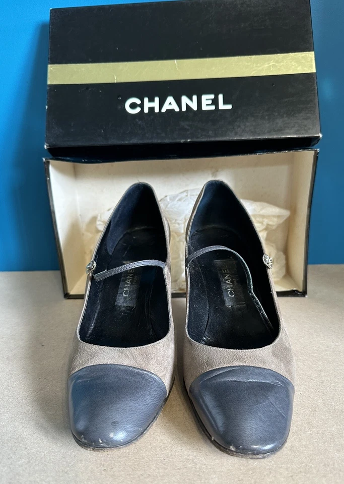 Escarpins Chanel vintage taille 9 - Photo 4/4