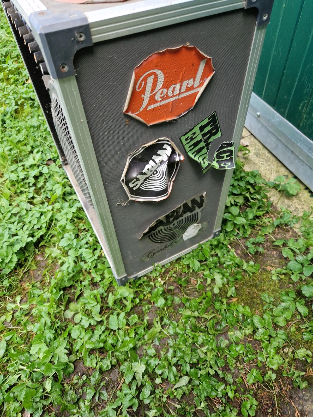 Picture 3 of 18