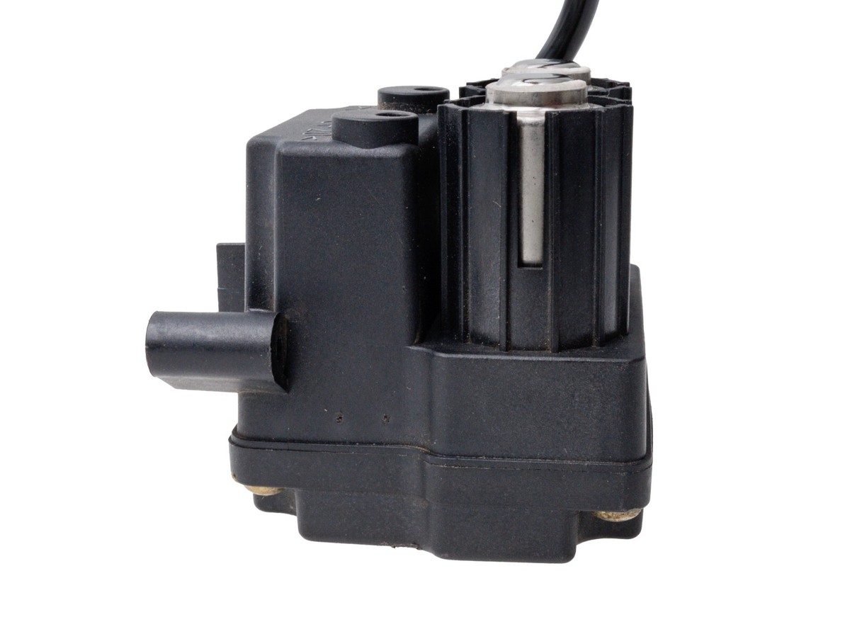 Rebuilt 1992-2002 Mercedes-Benz Gaseous pollutant sensor