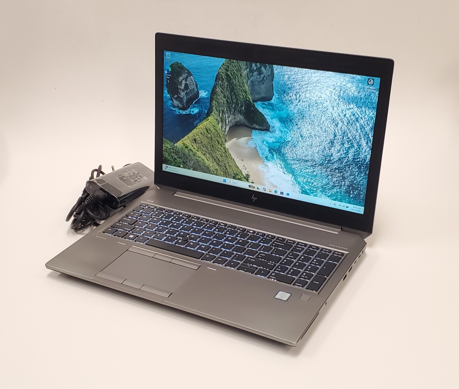 hp zbook 15 gen6, 15.6-Inch Laptop, with i7-9850h, 512 GB NVMe (Non-Volatile Memory Express), Windows 11 Pro