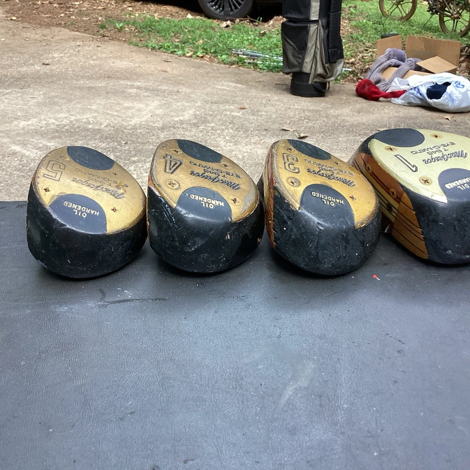 MacGregor  Eye O Matic T 945 Oil Hardened Persimmon Woods 1, 3, 4, 5 Stiff Steel - Image 3 of 4