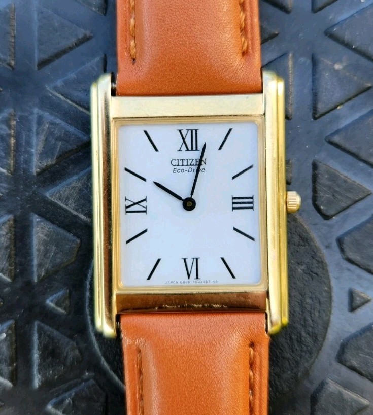 Citizen Stiletto Eco-Drive G820-T001700 Ultra Slim White Tank 27mm