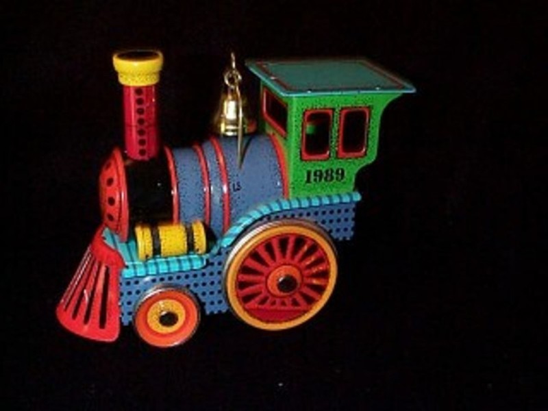 'Tin Locomotive' Series NEW Hallmark 1989 Ornament