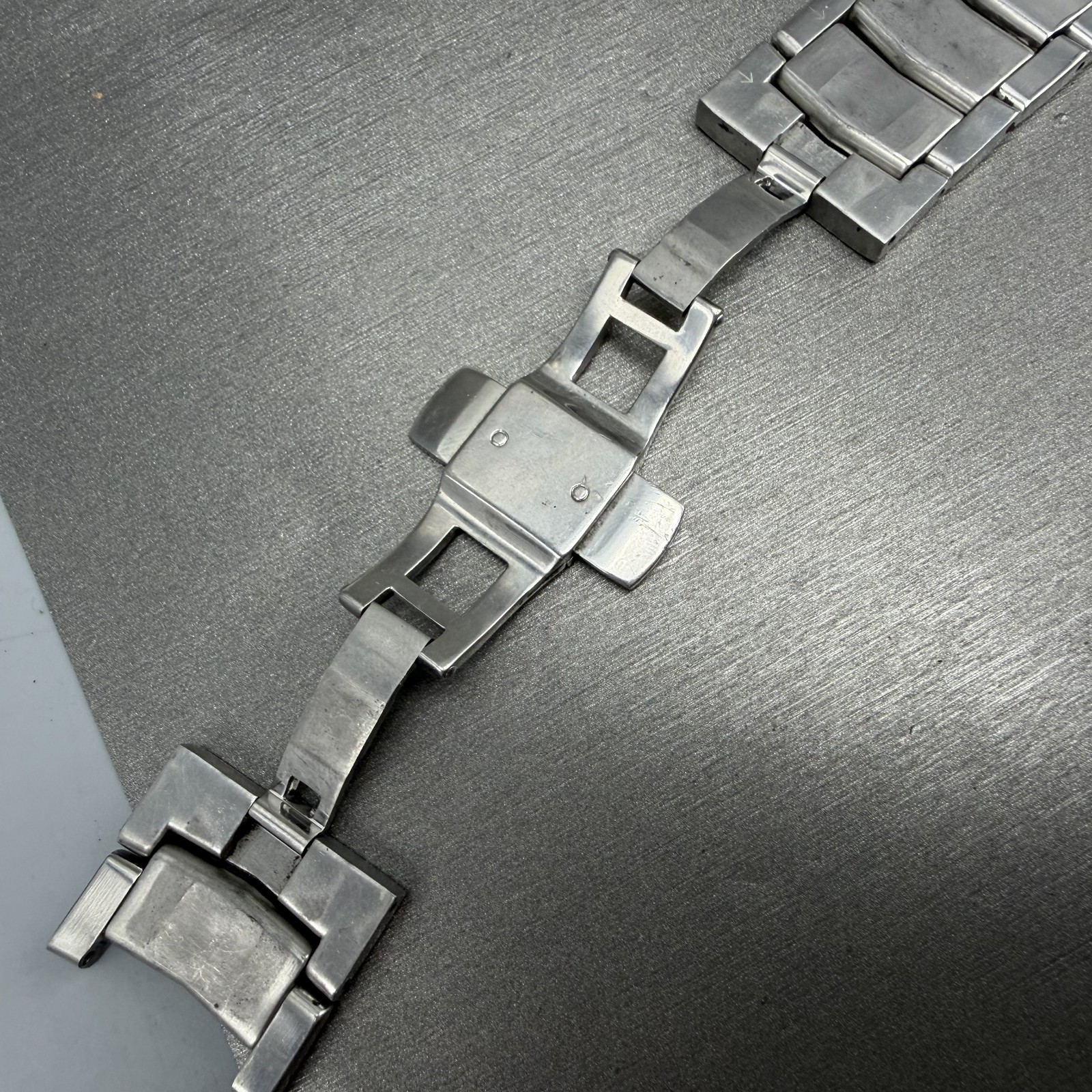 Bulova Accutron Chronograph Watch Men 42mm Black Dial Silver Tone 63B111 New Bat