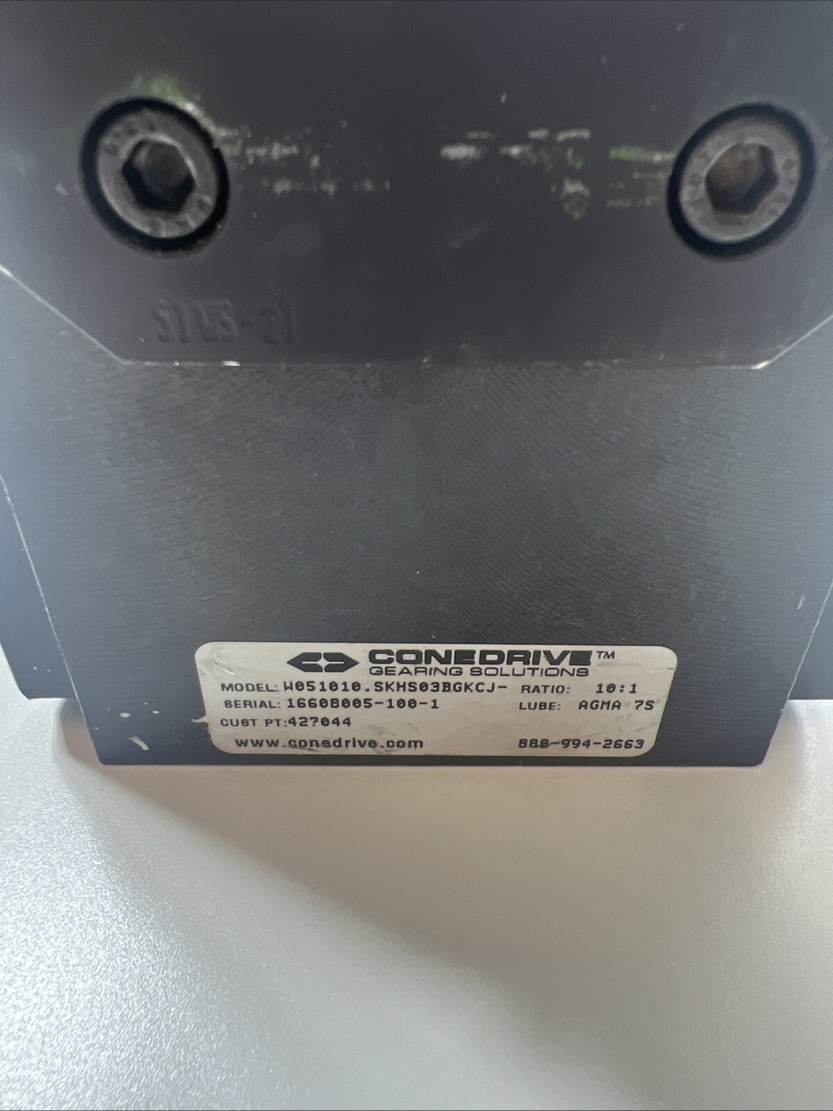 Cone Drive Speed Reducer, Gearbox, W051010.SKHS03BGKCJ 10 : 1 RATIO