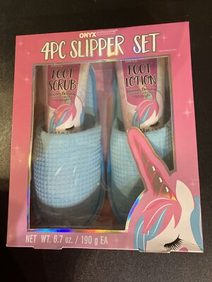 Onyx  4 Piece slipper Gift Set Unicorn Dreams Strawberry Kiwi Apple foot scrub 