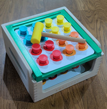 Lovevery Wooden Hammering Peg Toy Set w/ Mallet  Color Pattern Cards