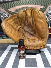 1950s Rawlings LB10 Junior Lew Burdette Pro Model Fielder&rsquo;s Glove JRC