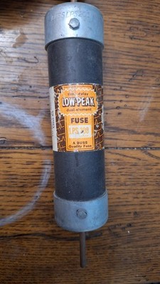 Low Peak LPS200 Class K5 Dual Element Time Delay 200 AMP 600 V Fuse Buss Tested
