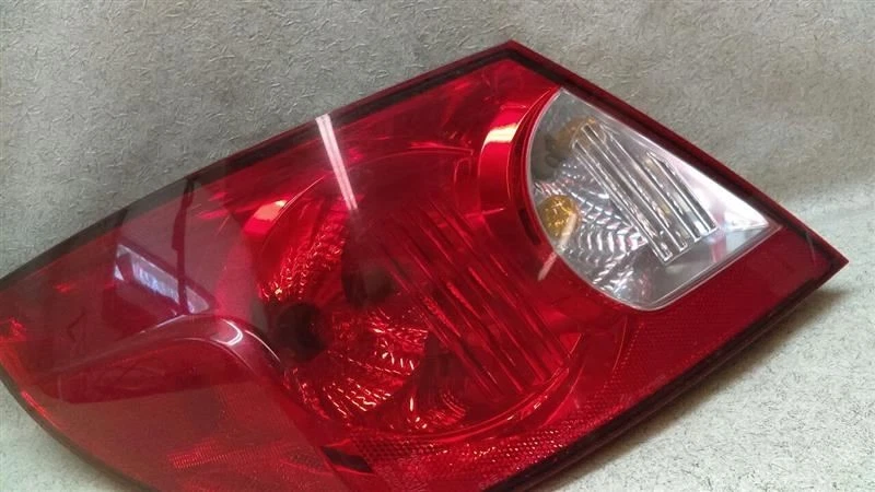 Driver Left Tail Light Sedan Quarter Mounted Fits 07-08 CHRYSLER SEBRING F166 - Image 3 of 4